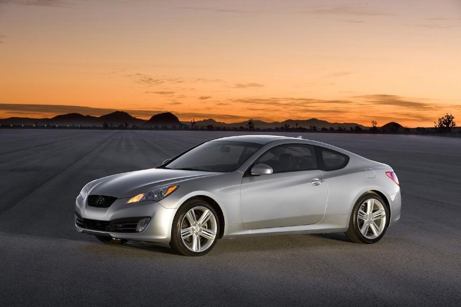  Hyundai Genesis Coupe 2008 года  (фото 26 из 35)